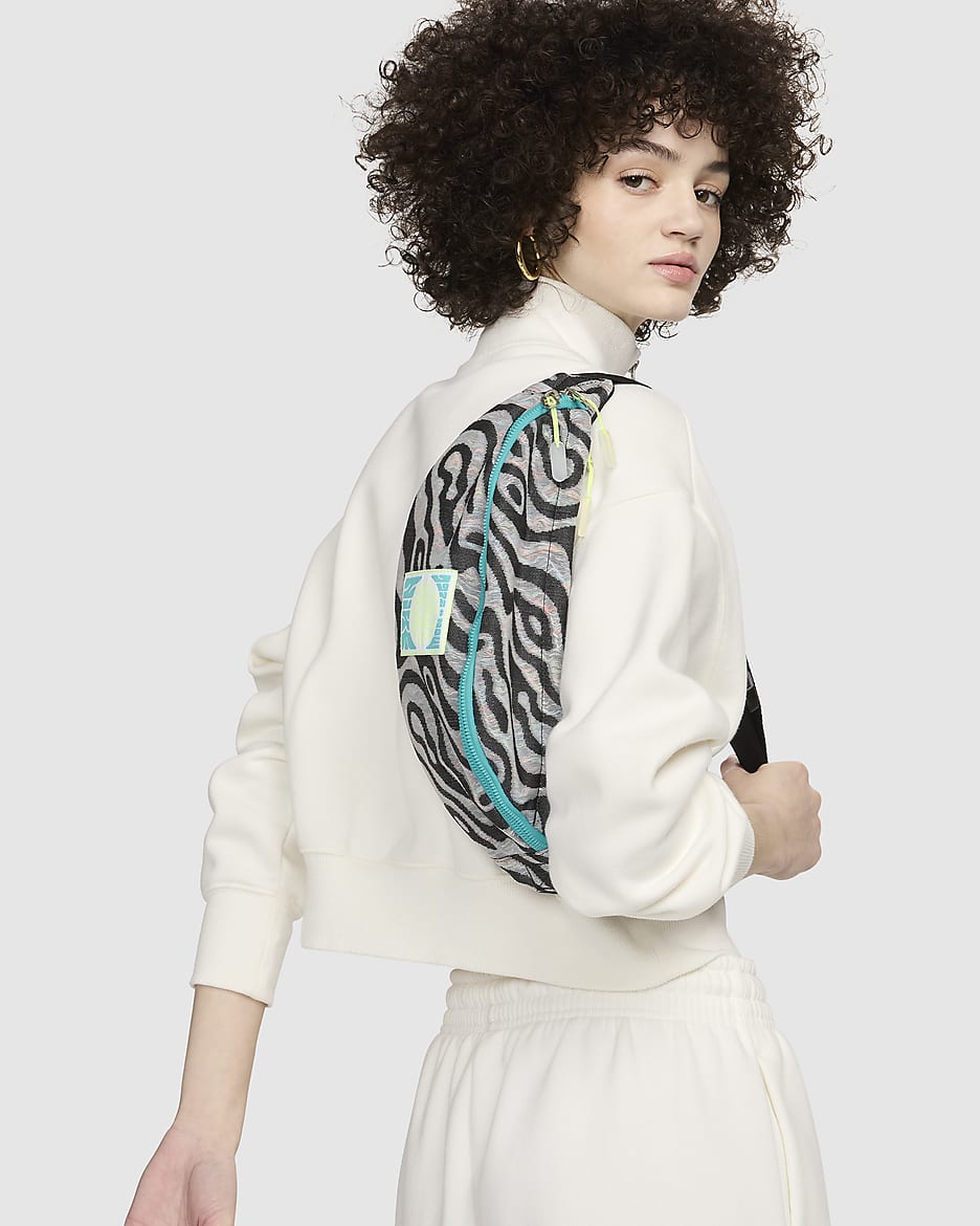 Nike Heritage Hip Pack 3L